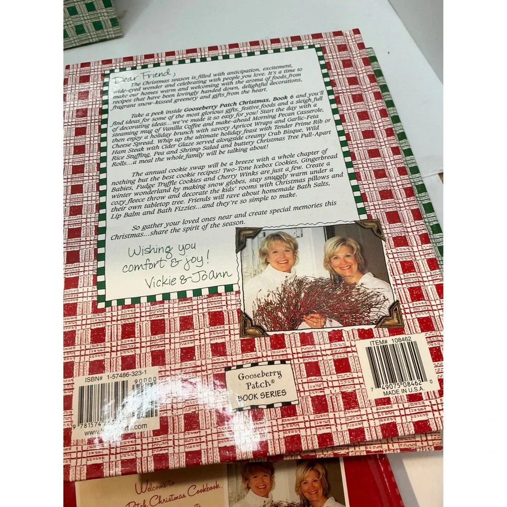 Gooseberry Patch Vintage Y2K Christmas Cookbook Lot Holiday Recipes Crafts Lot 6